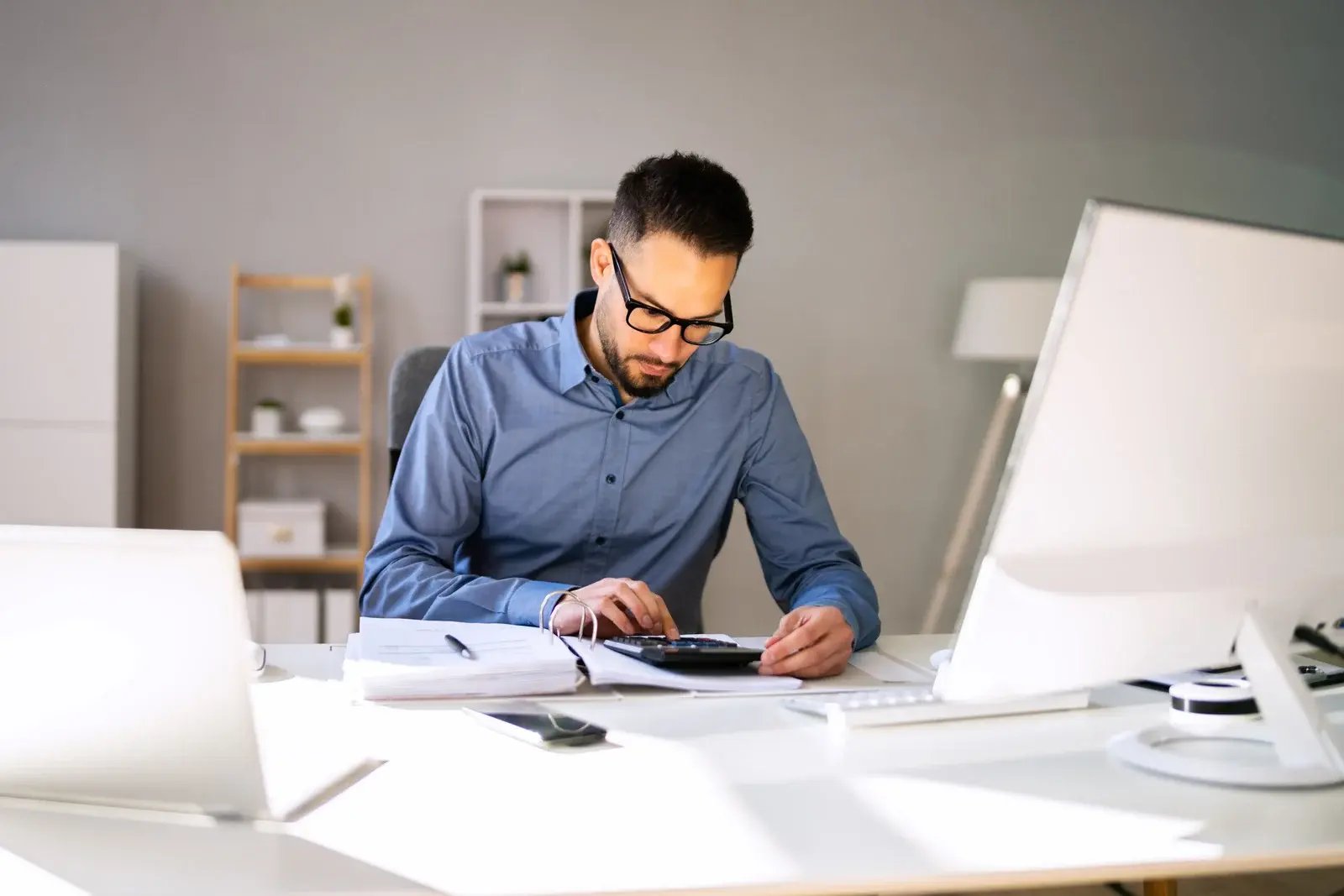 business-accountant-accountant-and-bookkeeper